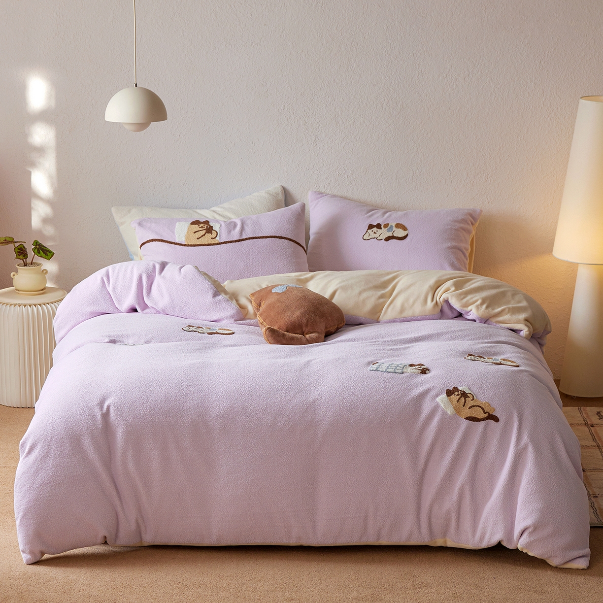 安莱生活 2025新款暖呢绒毛巾绣四件套（萌趣家宠系）-风格1 躺平猫-淡紫