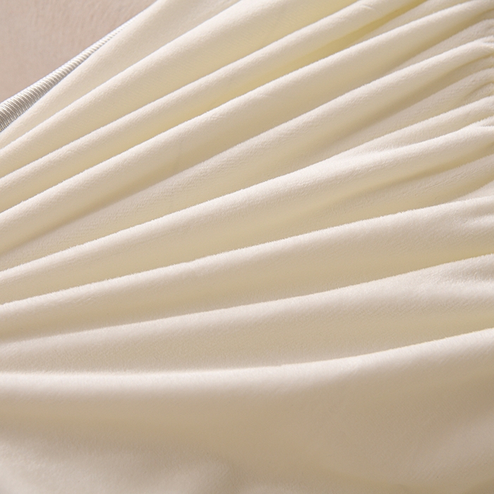 91家纺网 家纺一手货源 找家纺 （总）云木里 2025新款秋冬牛奶绒刺绣夹棉床笠