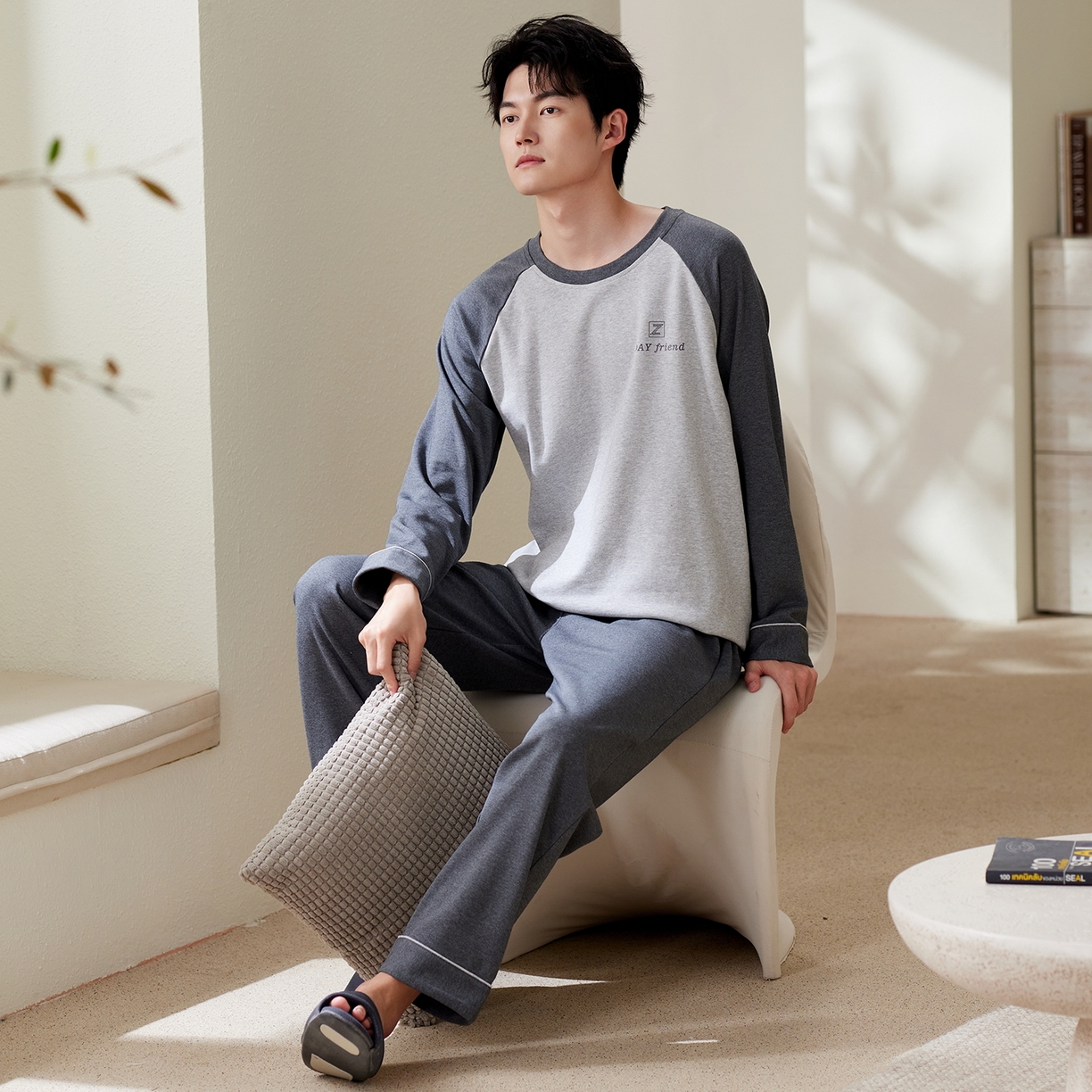 91家纺网 家纺一手货源 找家纺 洛兰沙家居馆 2025新款德绒睡衣男士秋冬季套头圆领休闲保暖家居服青少年两件套  54101