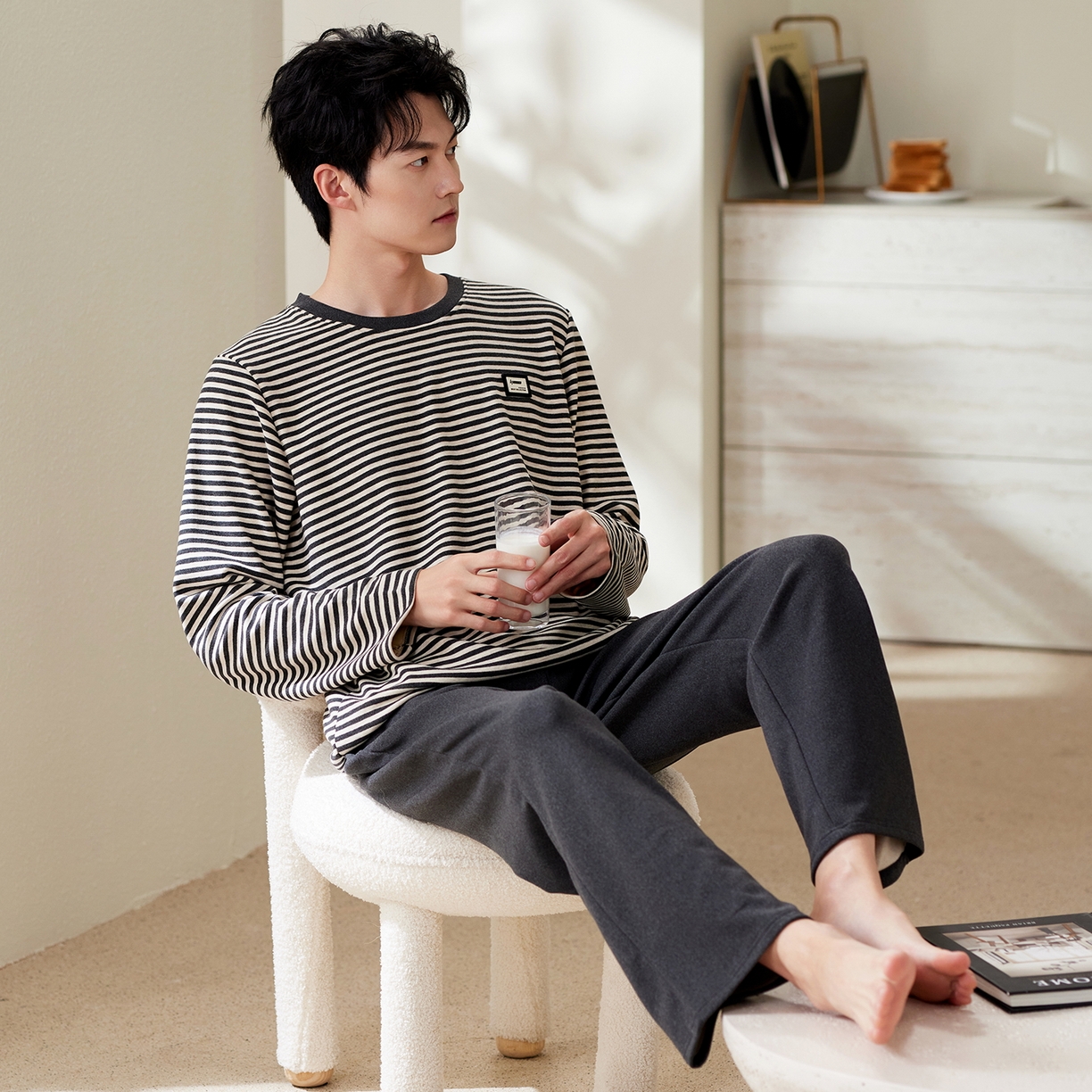 91家纺网 家纺一手货源 找家纺 （总）洛兰沙家居馆 2025保暖睡衣男士冬季新款长袖长裤开衫翻领男款时尚家居服套