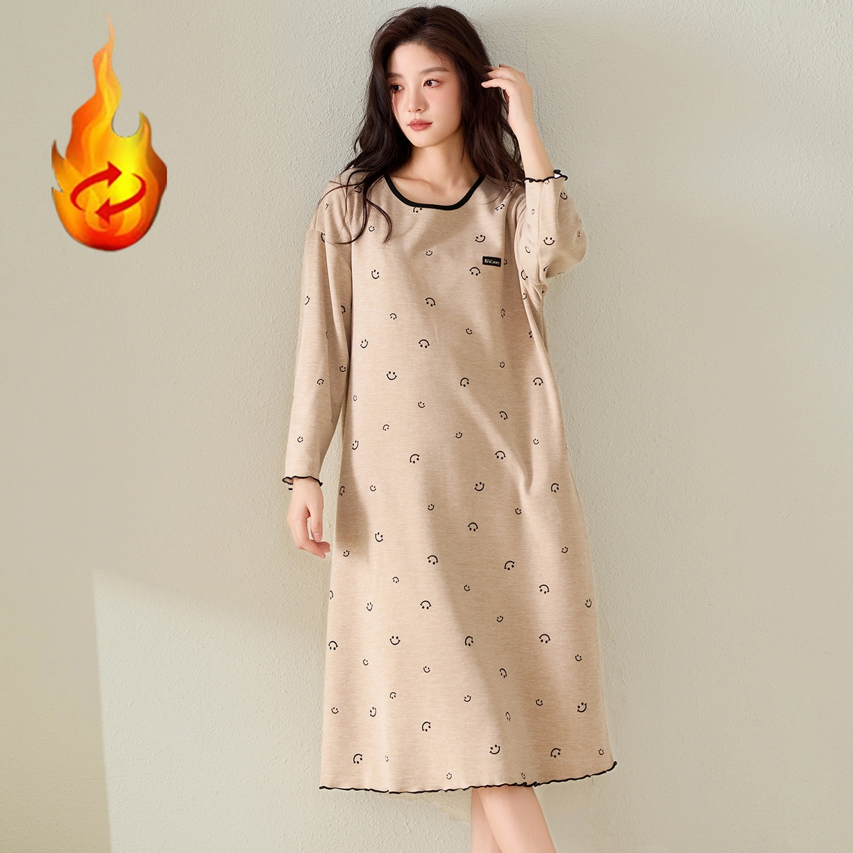 91家纺网 家纺一手货源 找家纺 洛兰沙家居馆 2025新款睡裙女冬季保暖长袖睡衣裙宽松休闲学生套头家居服可外穿 42286