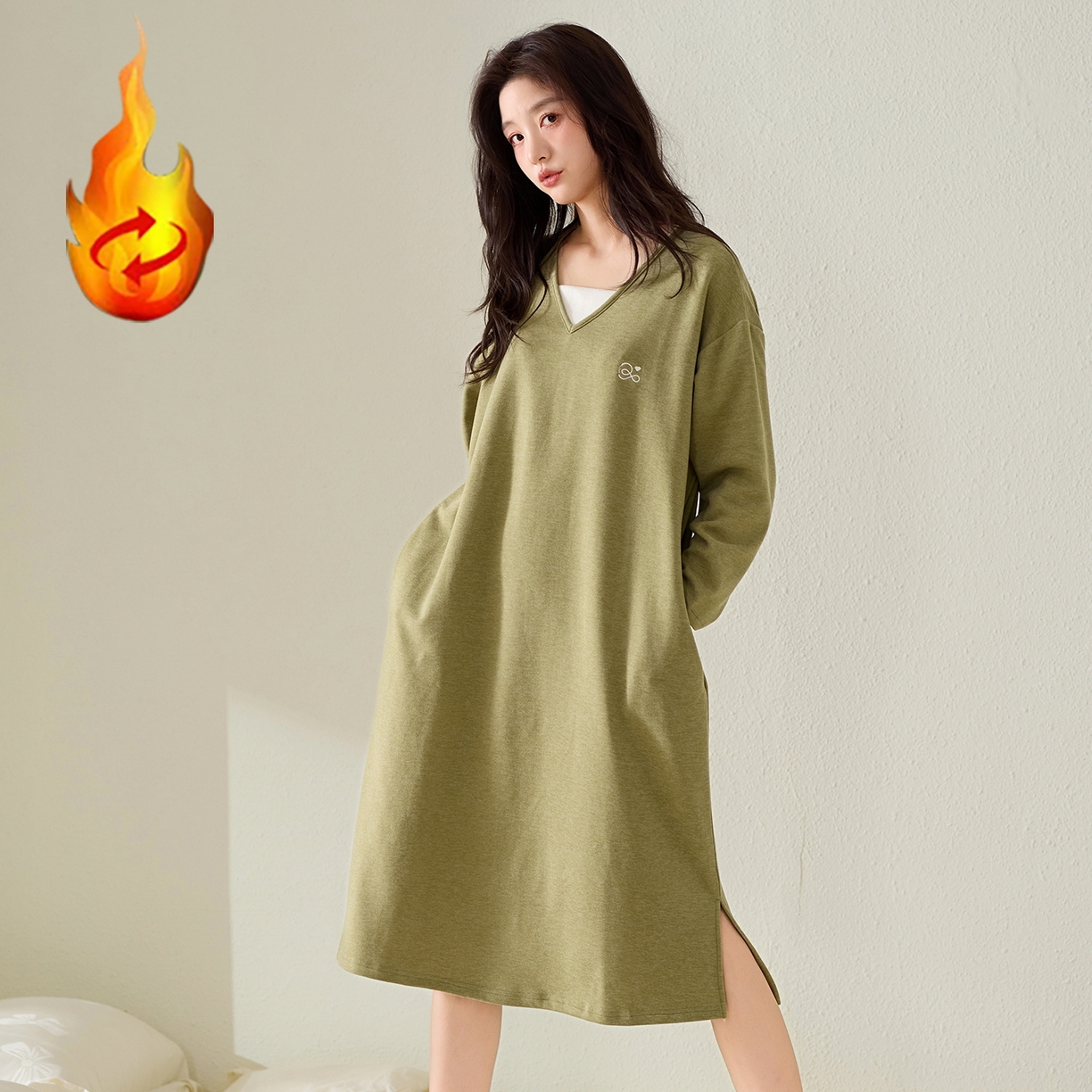 91家纺网 家纺一手货源 找家纺 洛兰沙家居馆 2025新款睡裙女冬季保暖长袖睡衣裙宽松休闲学生套头家居服可外穿 42287