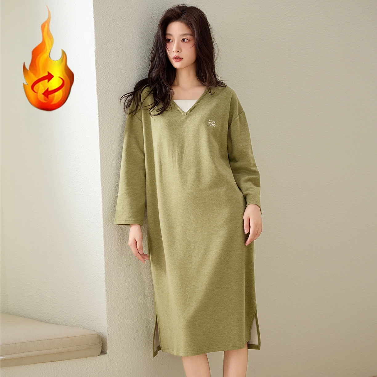 91家纺网 家纺一手货源 找家纺 洛兰沙家居馆 2025新款睡裙女冬季保暖长袖睡衣裙宽松休闲学生套头家居服可外穿 42287