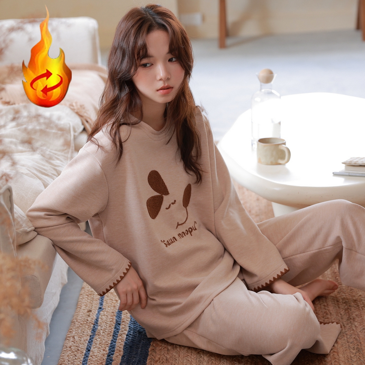 91家纺网 家纺一手货源 找家纺 洛兰沙家居馆 只代发德绒加厚300克春秋新款女款套头居家睡裙休闲宽松家居服 42324