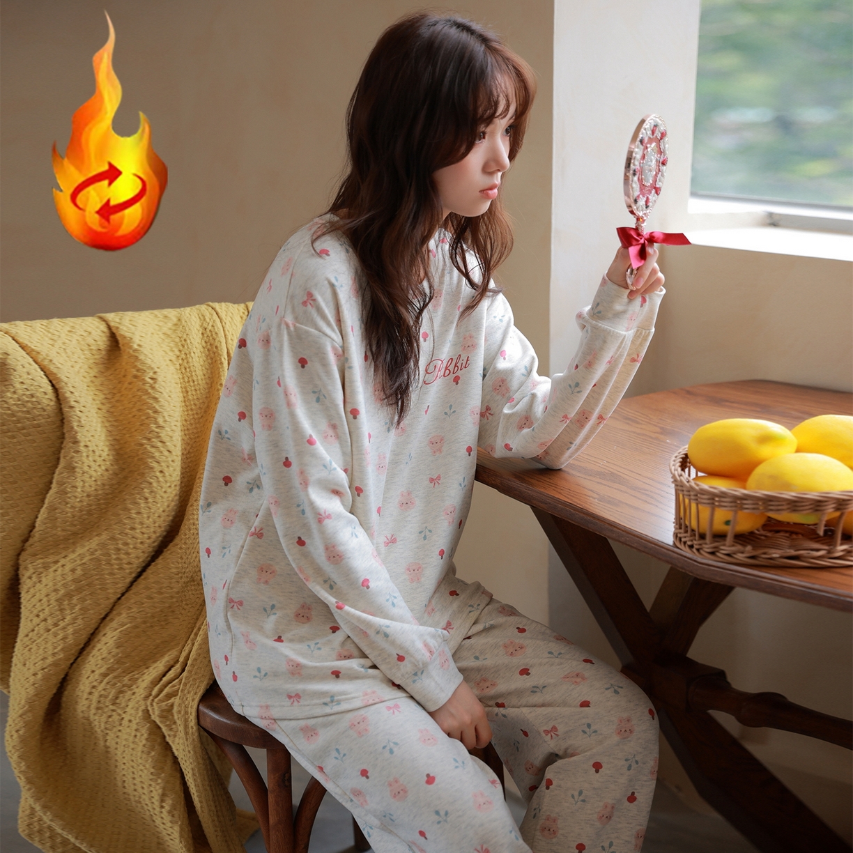 91家纺网 家纺一手货源 找家纺 洛兰沙家居馆 只代发德绒加厚300克春秋新款女款套头居家睡裙休闲宽松家居服 42326