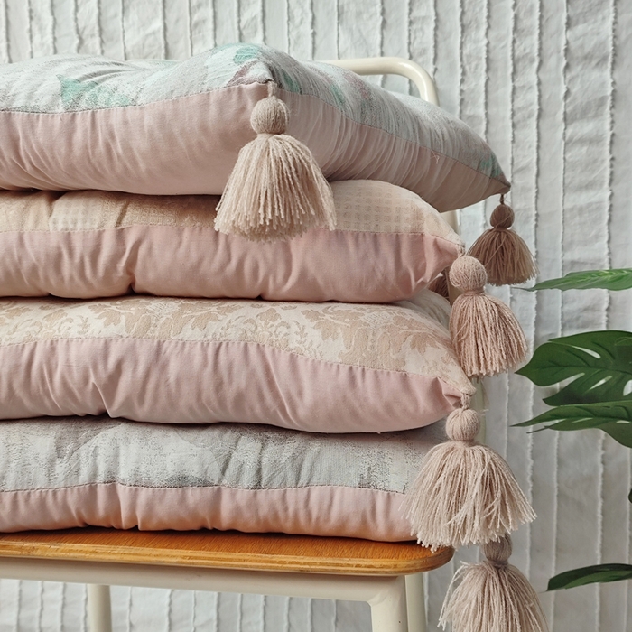 91家纺网 家纺一手货源 找家纺 （总）李帅家居 2025新款双层纱提花吊穗坐垫