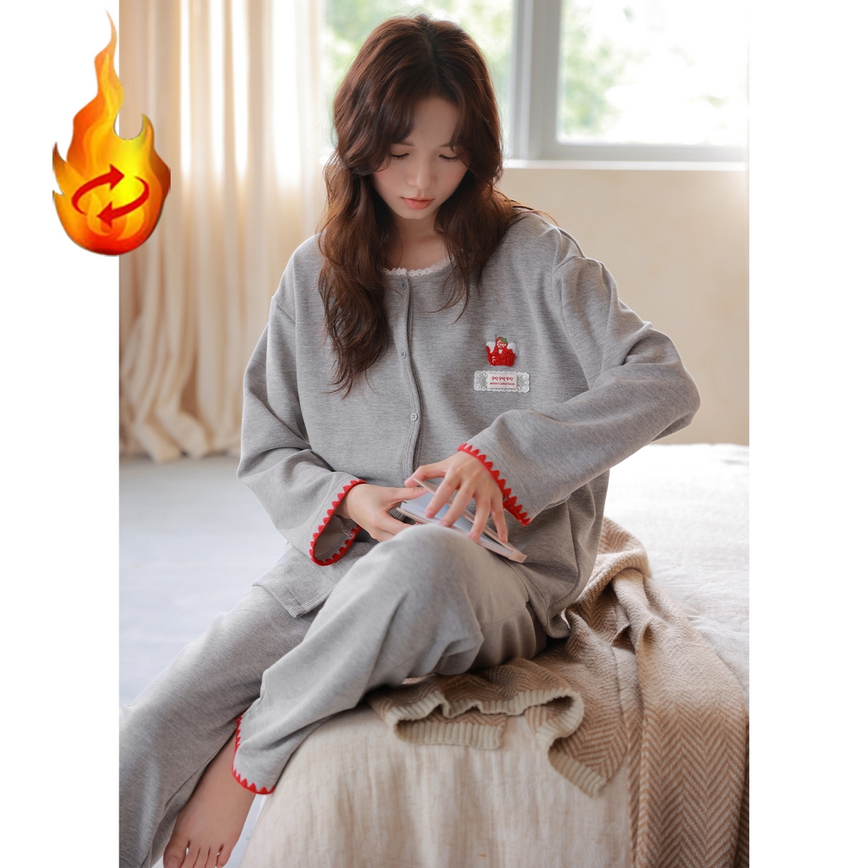 91家纺网 家纺一手货源 找家纺 洛兰沙家居馆 2025新款睡衣女长袖新款春秋双层羊绒德绒可外穿卡通开衫家居服套装韩版秋冬 42315