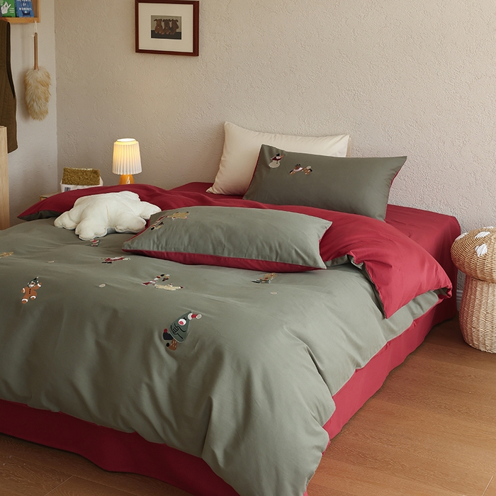 91家纺网 家纺一手货源 找家纺 （总）安莱生活 2025新款贡缎磨毛60s绣花四件套-风格二