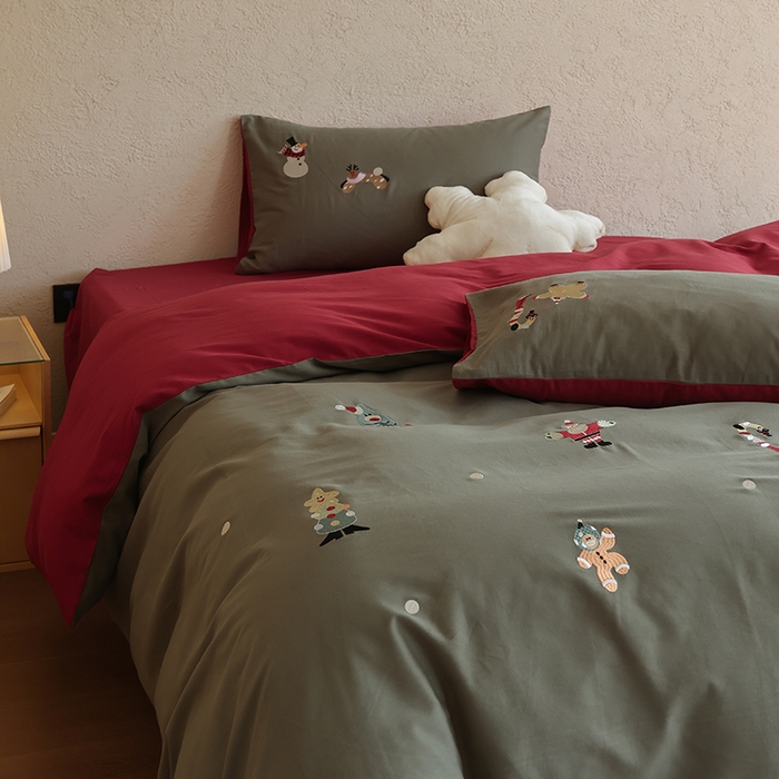 91家纺网 家纺一手货源 找家纺 （总）安莱生活 2025新款贡缎磨毛60s绣花四件套-风格二