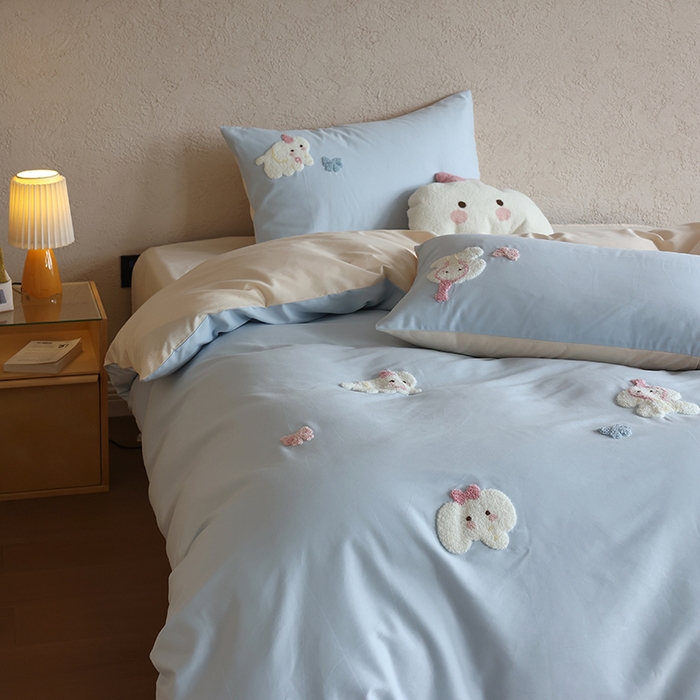 91家纺网 家纺一手货源 找家纺 安莱生活 2025新款贡缎磨毛60s绣花四件套-风格二 蓝粉小象