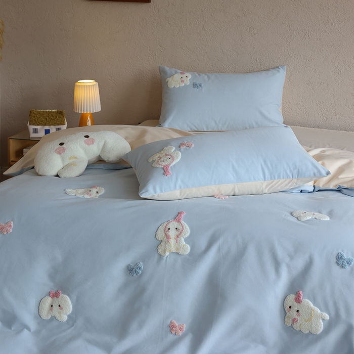 91家纺网 家纺一手货源 找家纺 安莱生活 2025新款贡缎磨毛60s绣花四件套-风格二 蓝粉小象