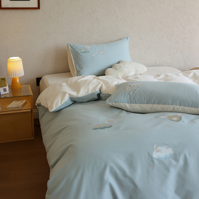 91家纺网 家纺一手货源 找家纺 安莱生活 2025新款贡缎磨毛60s绣花四件套-风格二 梦境摩天轮