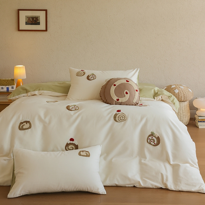 91家纺网 家纺一手货源 找家纺 安莱生活 2025新款贡缎磨毛60s绣花四件套-风格二 抹茶瑞士卷