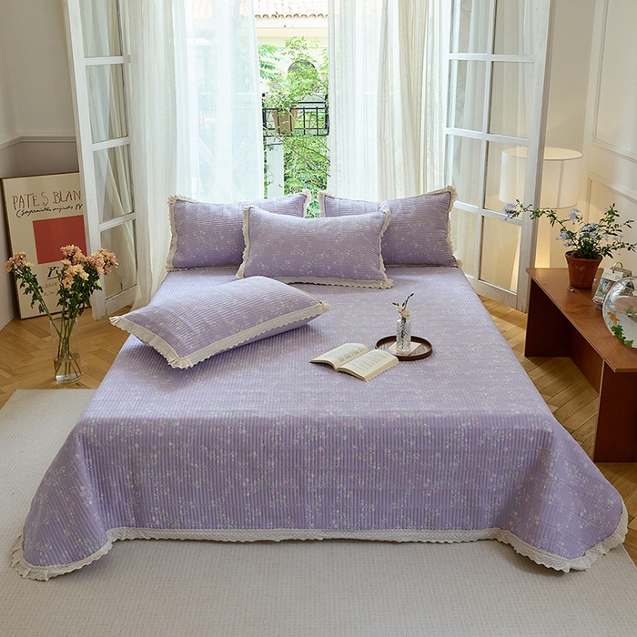 91家纺网 家纺一手货源 找家纺 （总）鑫喜莱 2025新款纯棉镂空花边云感木棉印花被套单件夹棉床盖枕套