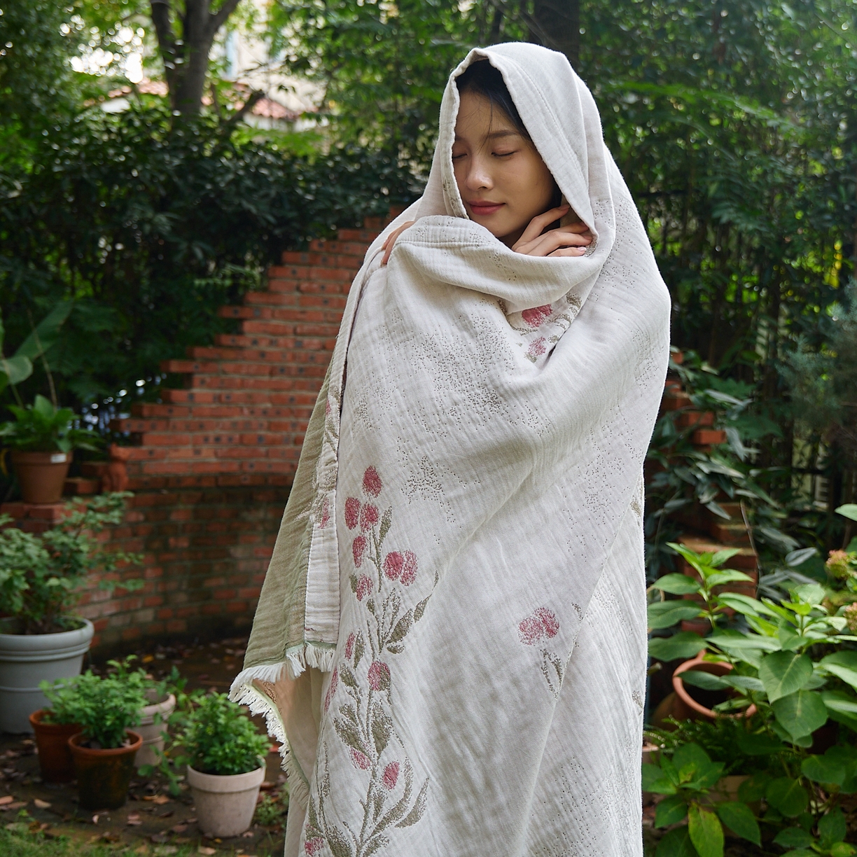 91家纺网 家纺一手货源 找家纺 沐瑟家纺 2025新款全棉流苏纱布披肩毯空调毯多功能午休毯牛角披肩毯民宿风 白芷