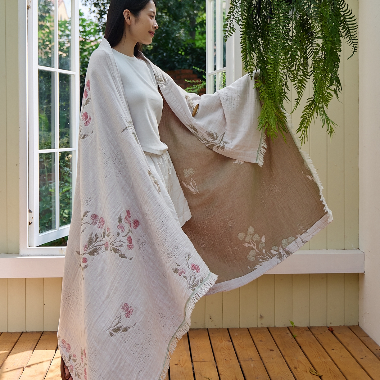 91家纺网 家纺一手货源 找家纺 沐瑟家纺 2025新款全棉流苏纱布披肩毯空调毯多功能午休毯牛角披肩毯民宿风 白芷