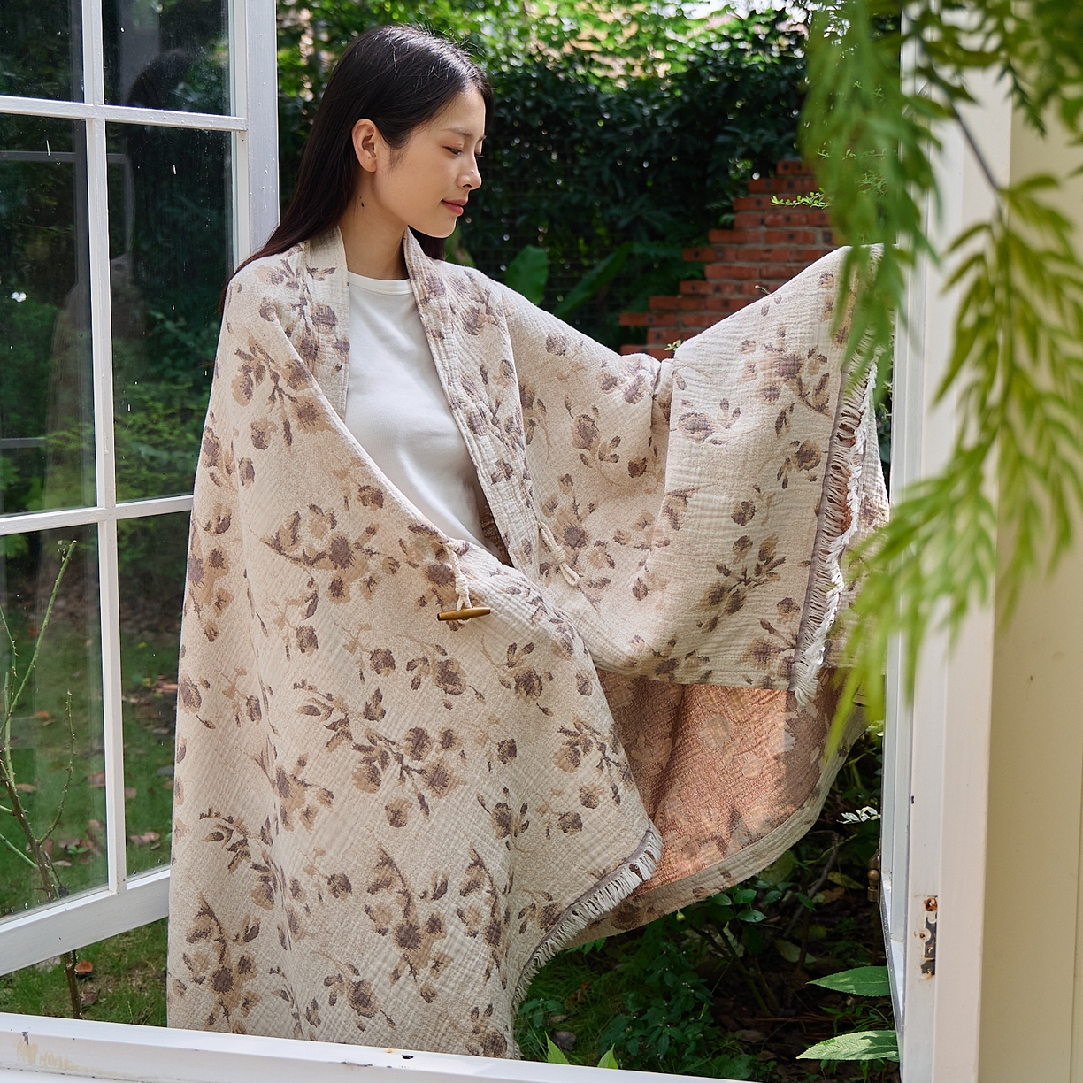 91家纺网 家纺一手货源 找家纺 沐瑟家纺 2025新款全棉流苏纱布披肩毯空调毯多功能午休毯牛角披肩毯民宿风 洛颖