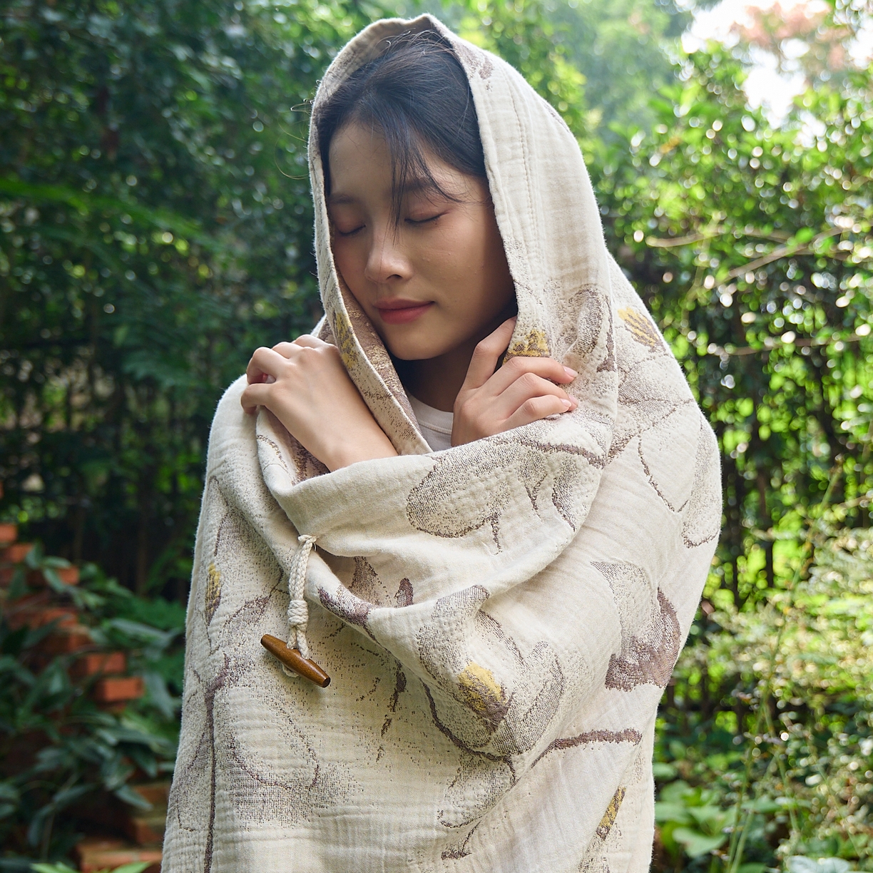 91家纺网 家纺一手货源 找家纺 沐瑟家纺 2025新款全棉流苏纱布披肩毯空调毯多功能午休毯牛角披肩毯民宿风 木栀