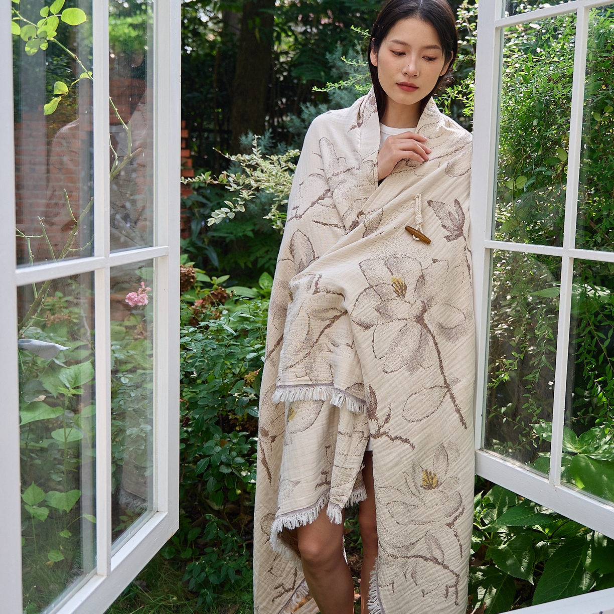 91家纺网 家纺一手货源 找家纺 沐瑟家纺 2025新款全棉流苏纱布披肩毯空调毯多功能午休毯牛角披肩毯民宿风 木栀