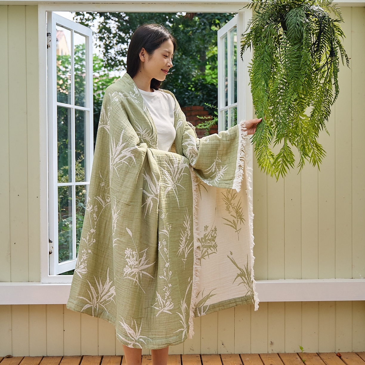 91家纺网 家纺一手货源 找家纺 沐瑟家纺 2025新款全棉流苏纱布披肩毯空调毯多功能午休毯牛角披肩毯民宿风 清叶