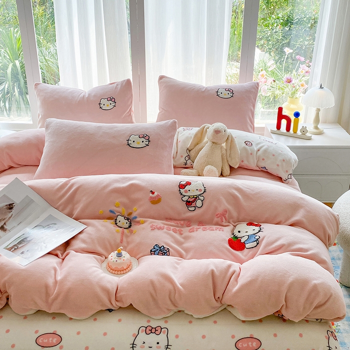 91家纺网 家纺一手货源 找家纺 （总）云木里 2025新款A类卡通加厚毛巾绣牛奶绒四件套