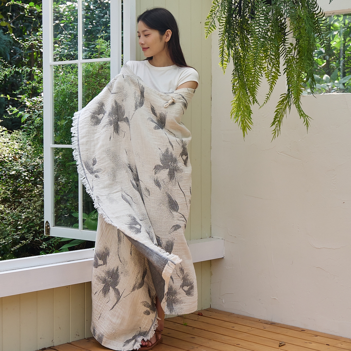 沐瑟家纺 2025新款全棉流苏纱布披肩毯空调毯多功能午休毯牛角披肩毯民宿风 水墨花