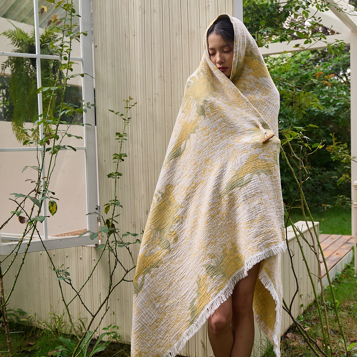 91家纺网 家纺一手货源 找家纺 沐瑟家纺 2025新款全棉流苏纱布披肩毯空调毯多功能午休毯牛角披肩毯民宿风 柚屿