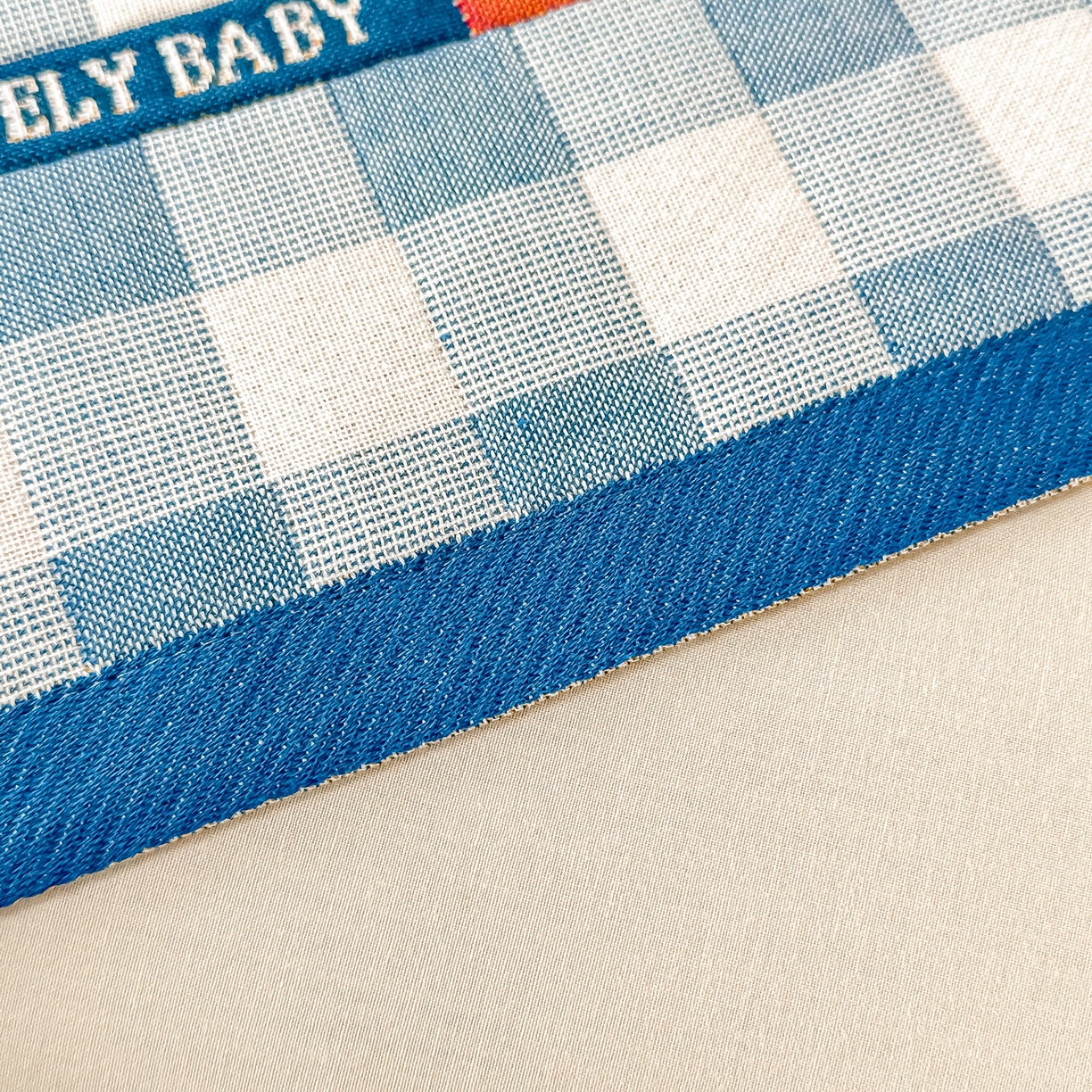 91家纺网 家纺一手货源 找家纺 沐瑟家纺 2025新款绵柔儿童纯棉纱布儿童枕巾 兰格甜心