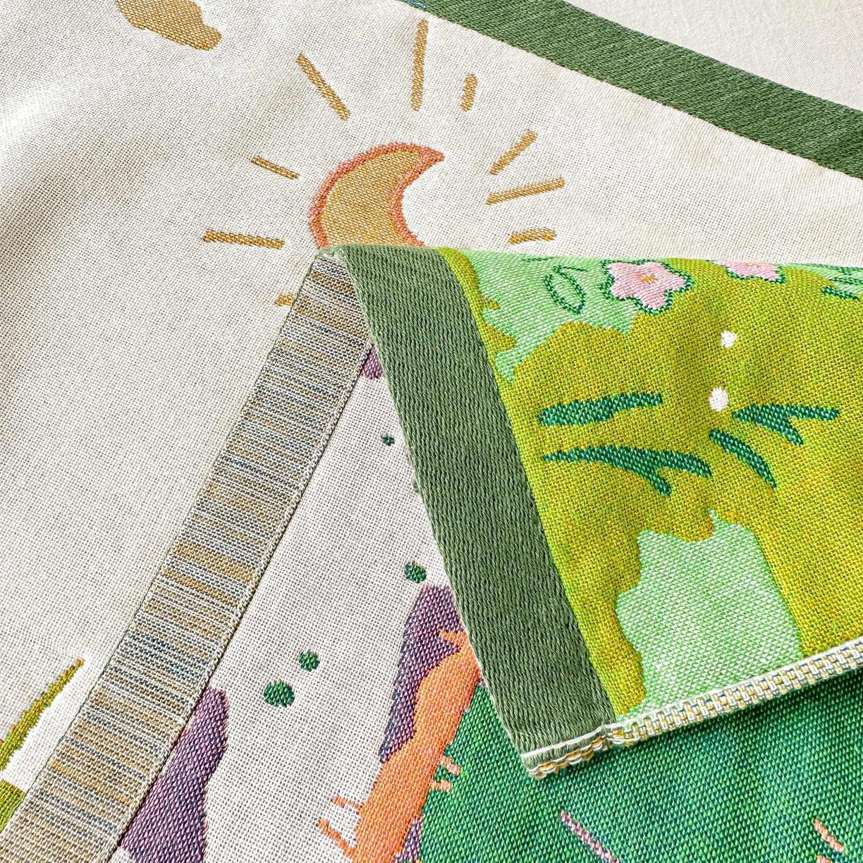 91家纺网 家纺一手货源 找家纺 沐瑟家纺 2025新款绵柔儿童纯棉纱布儿童枕巾 天空小象