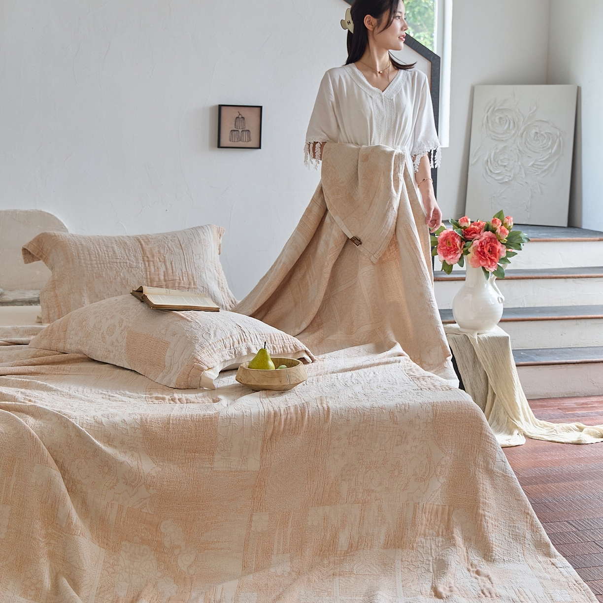 91家纺网 家纺一手货源 找家纺 沐瑟家纺 2025新款全棉纱布双层纱床盖三件套床盖 乱世咖色