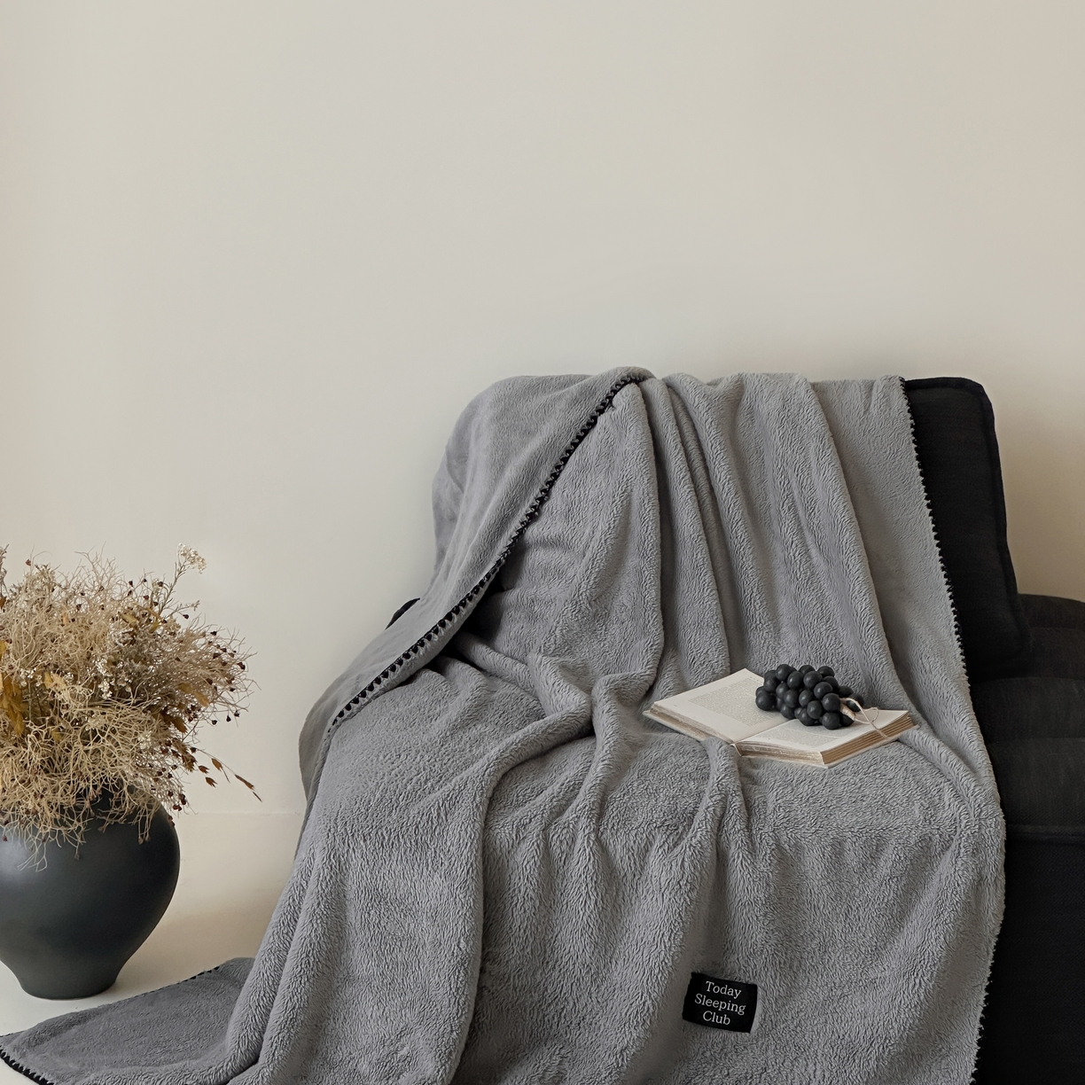 91家纺网 家纺一手货源 找家纺 （总）三味舒屋 2025新款多用纯色双面牛奶绒毛毯