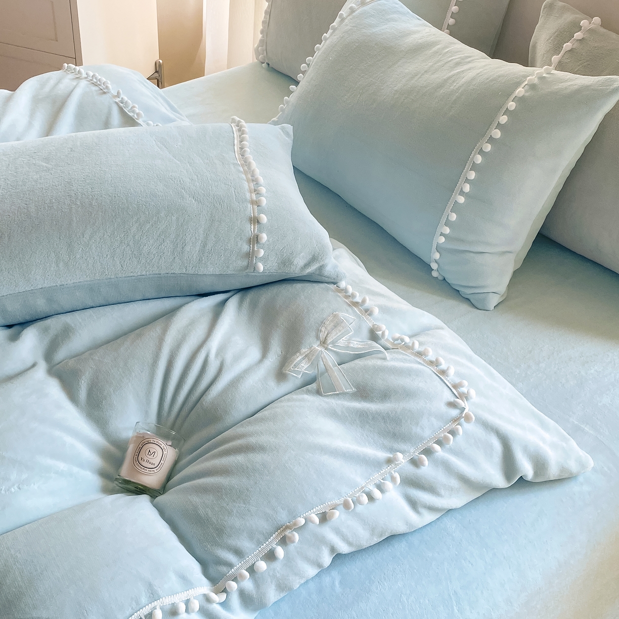 91家纺网 家纺一手货源 找家纺 （总）二八年华 2025新款小毛球牛奶绒四件套