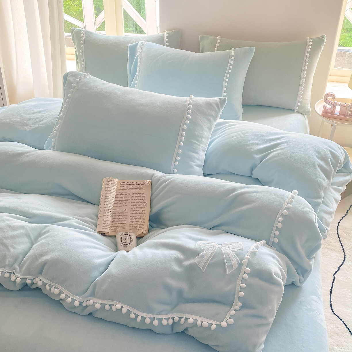 91家纺网 家纺一手货源 找家纺 二八年华 2025新款小毛球牛奶绒四件套 天蓝