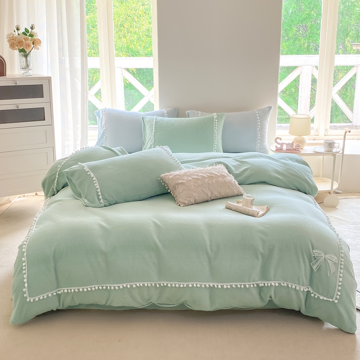 91家纺网 家纺一手货源 找家纺 二八年华 2025新款小毛球牛奶绒四件套 水绿