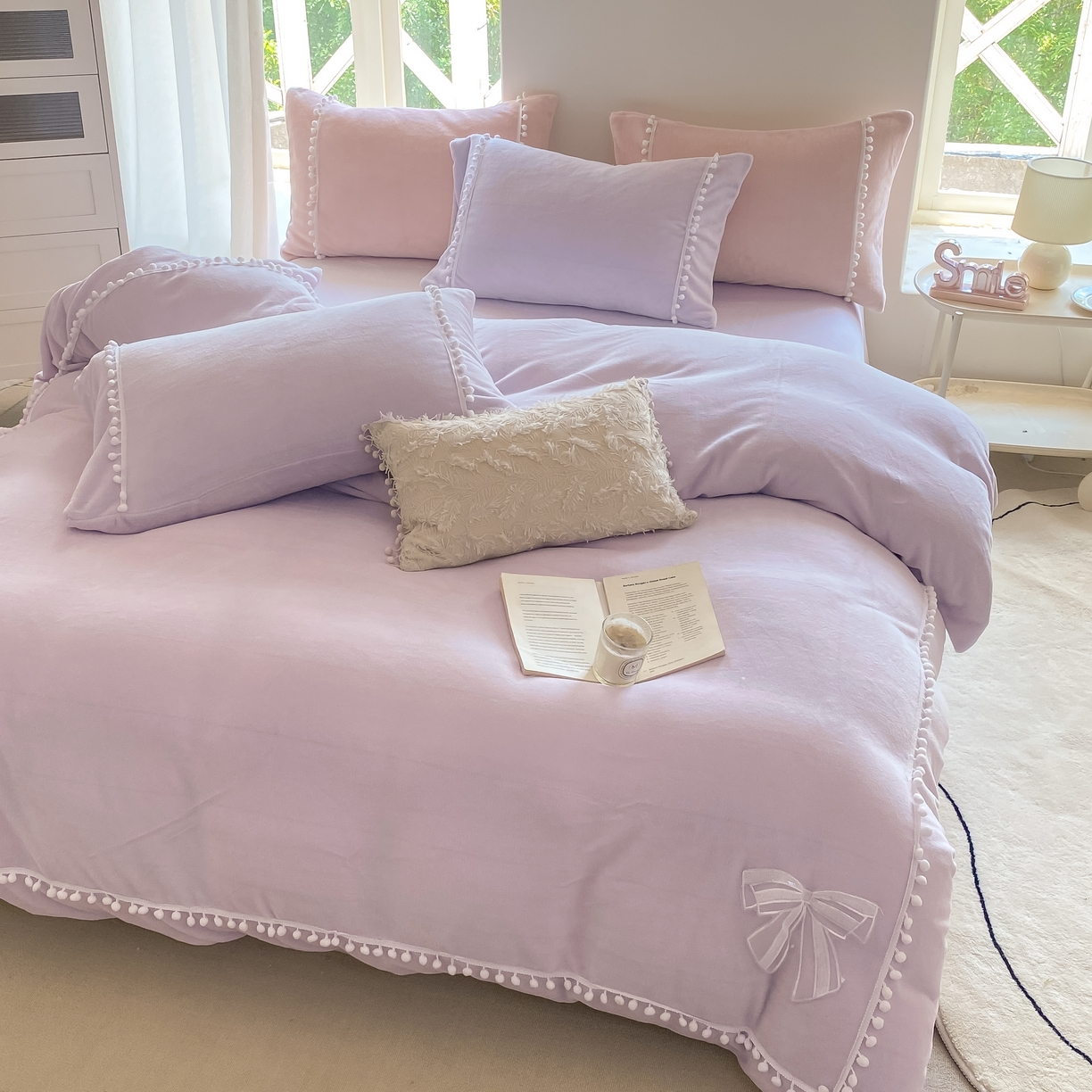 91家纺网 家纺一手货源 找家纺 二八年华 2025新款小毛球牛奶绒四件套 烟紫