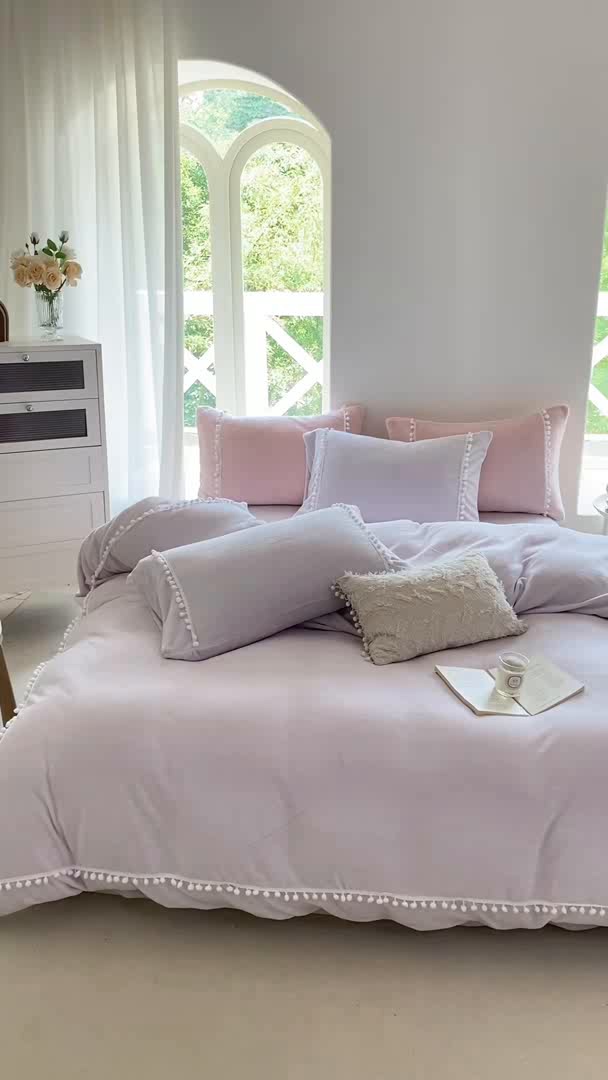 91家纺网 家纺一手货源 找家纺 二八年华 2025新款小毛球牛奶绒四件套 烟紫