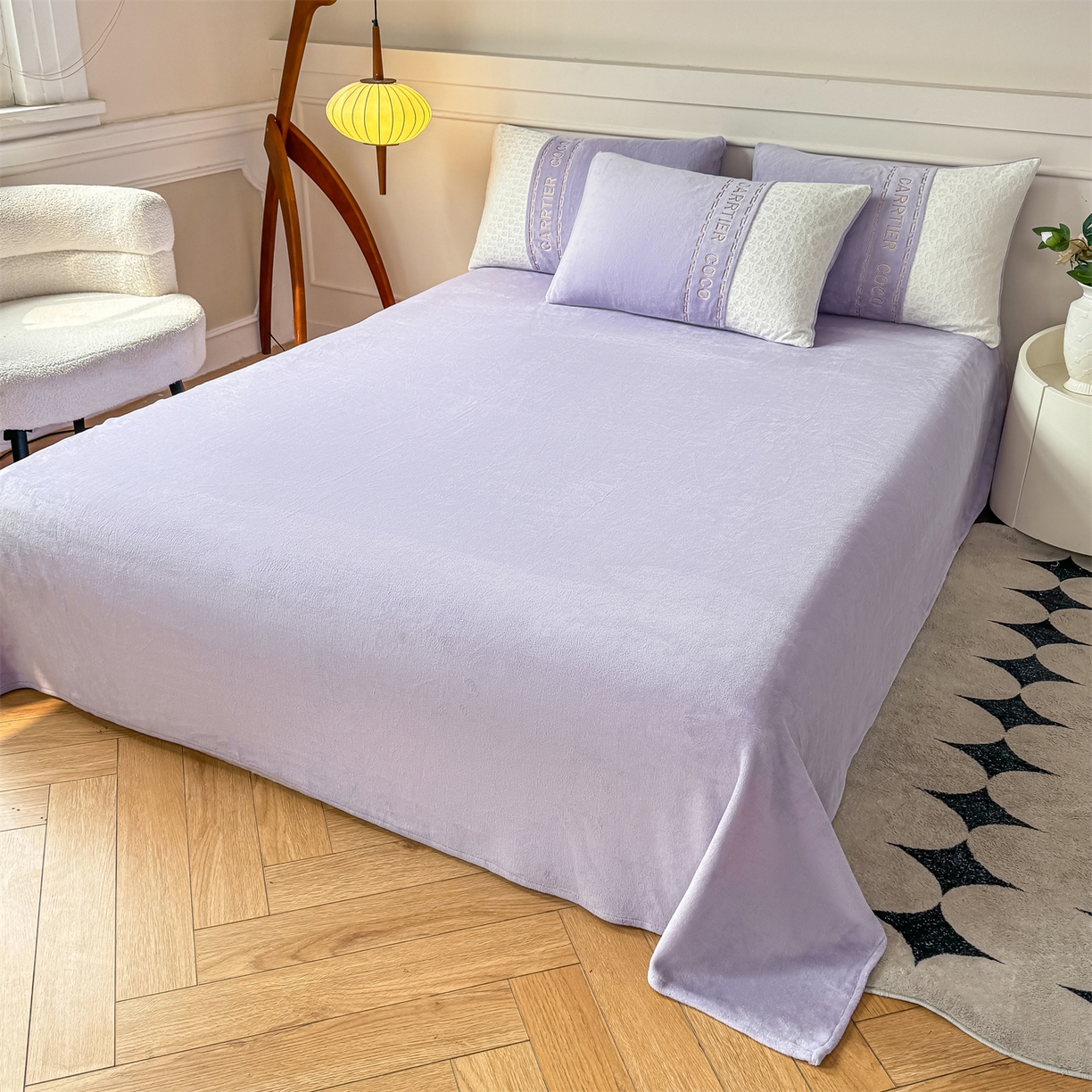 91家纺网 家纺一手货源 找家纺 灰鲸 2025新款牛奶绒拼接刺绣雕花套件-露娜 露娜-风铃紫