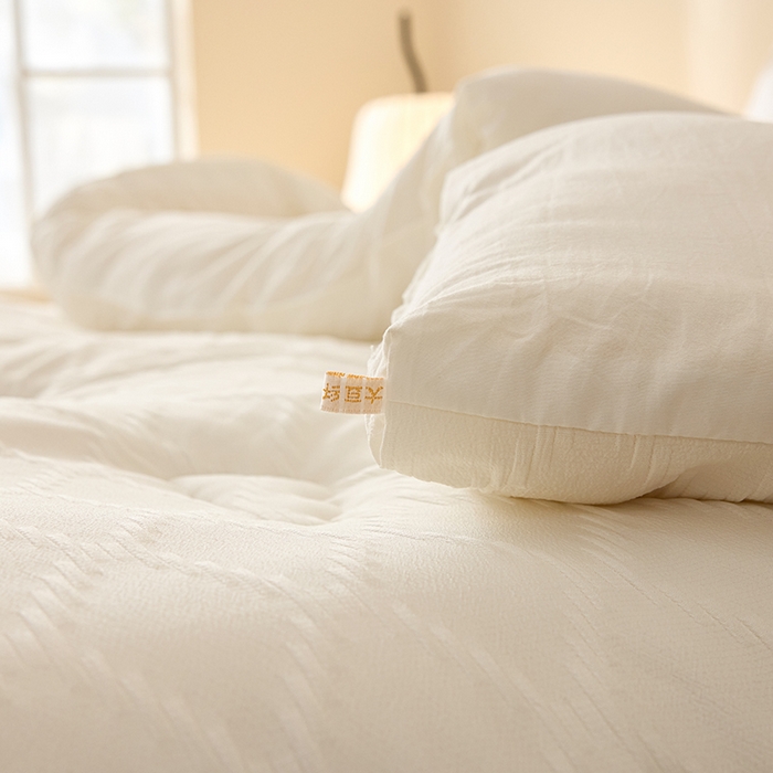 91家纺网 家纺一手货源 找家纺 （总）爱彼家纺 2025新款直播热卖A类菱形格提花大豆被春秋被冬被