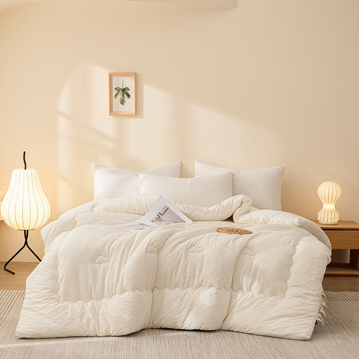 91家纺网 家纺一手货源 找家纺 爱彼家纺 2025新款直播热卖A类菱形格提花大豆被春秋被冬被 菱形提花大豆被-米白