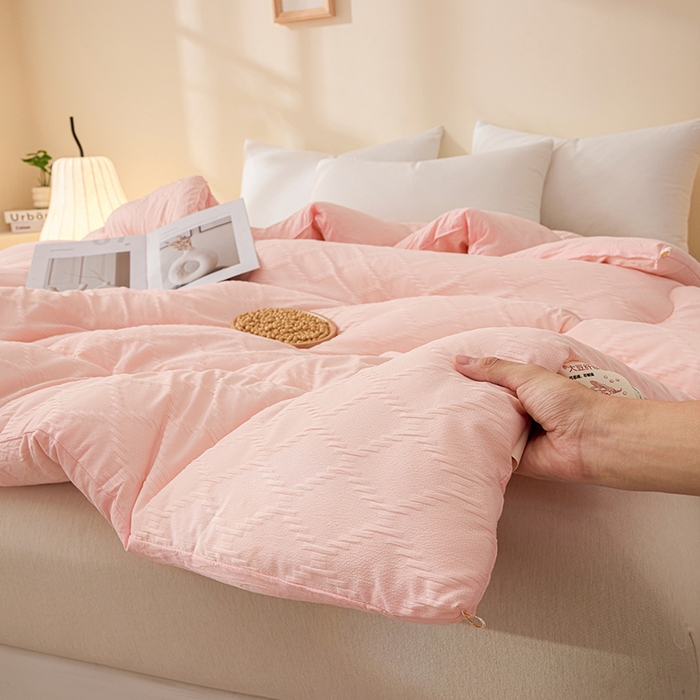 91家纺网 家纺一手货源 找家纺 爱彼家纺 2025新款直播热卖A类菱形格提花大豆被春秋被冬被 菱形提花大豆被-玉粉