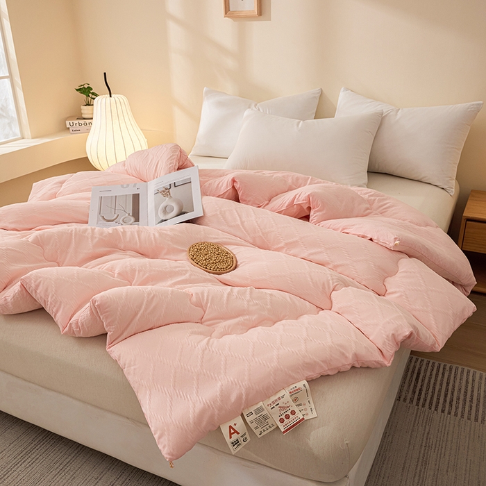 91家纺网 家纺一手货源 找家纺 爱彼家纺 2025新款直播热卖A类菱形格提花大豆被春秋被冬被 菱形提花大豆被-玉粉