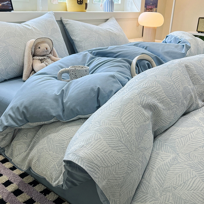 91家纺网 家纺一手货源 找家纺 眠博士 2025新款全棉提花磨毛加厚保暖四件套 提花磨毛套件-枫叶蓝