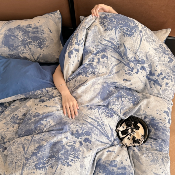 91家纺网 家纺一手货源 找家纺 眠博士 2025新款全棉提花磨毛加厚保暖四件套 提花磨毛套件-墨染