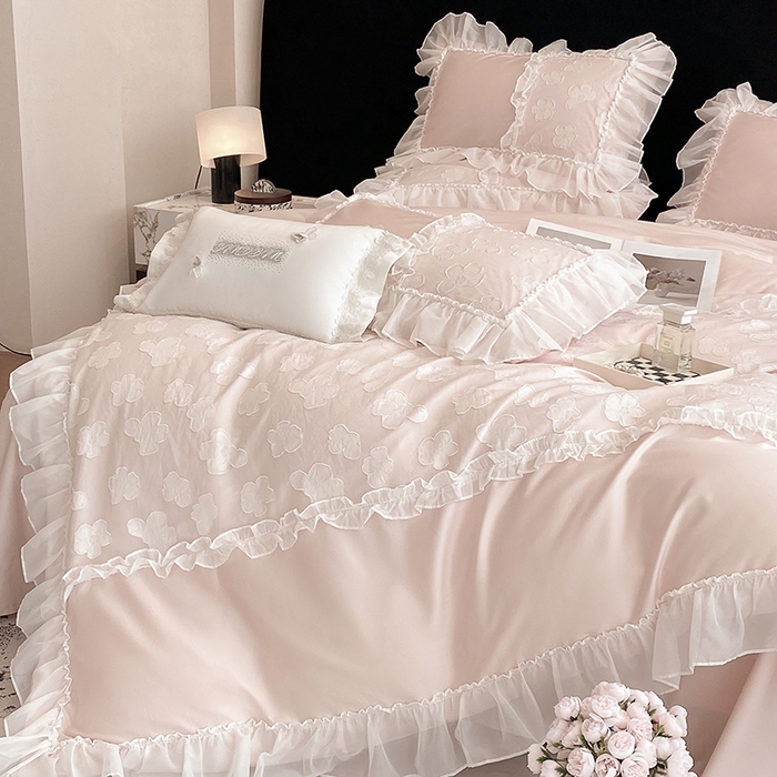 91家纺网 家纺一手货源 找家纺 丞音 2025新款法式轻奢A类长绒棉50s双股100支贡缎全棉被套纯棉四件套床笠高档礼盒包装-丽芙系列 丽芙-优雅粉