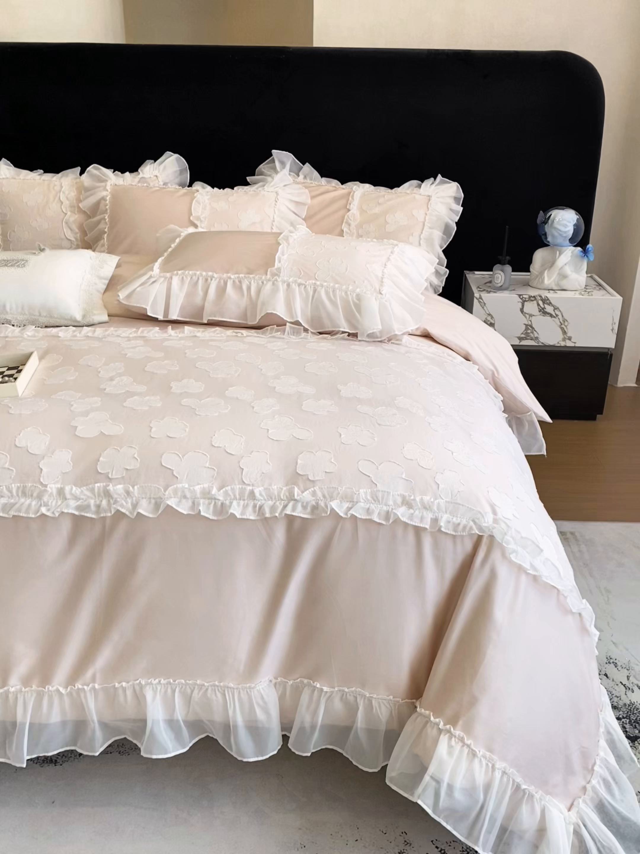 91家纺网 家纺一手货源 找家纺 丞音 2025新款法式轻奢A类长绒棉50s双股100支贡缎全棉被套纯棉四件套床笠高档礼盒包装-丽芙系列 丽芙-优雅粉