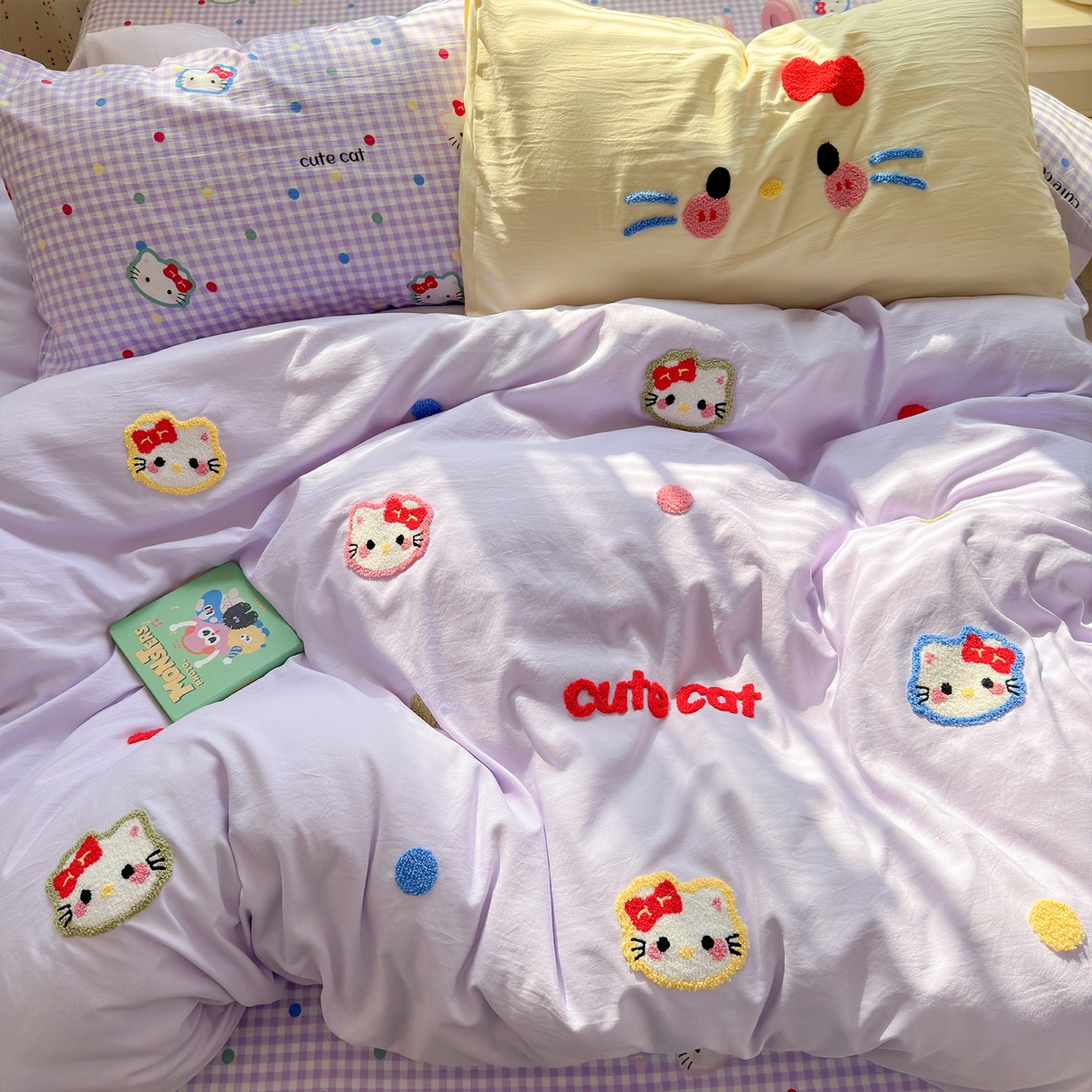 91家纺网 家纺一手货源 找家纺 卡迪熊家纺 2025新款水洗棉毛巾绣可爱猫咪系列 晚安喵-紫