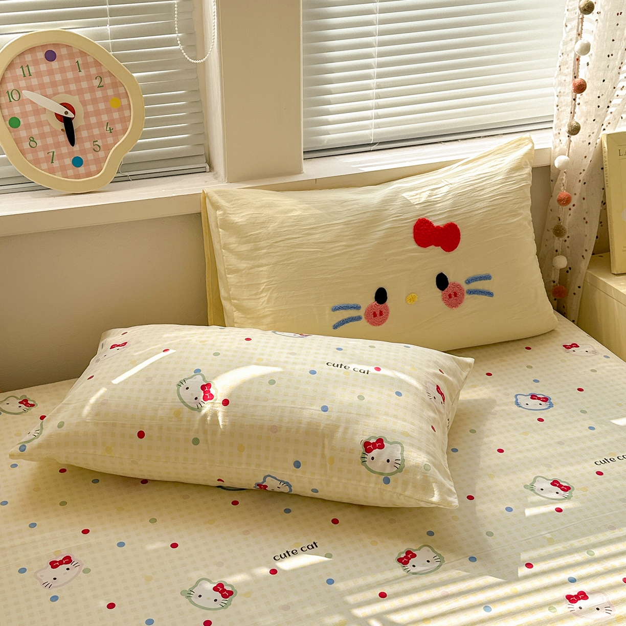 91家纺网 家纺一手货源 找家纺 卡迪熊家纺 2025新款水洗棉毛巾绣可爱猫咪系列 晚安喵-黄