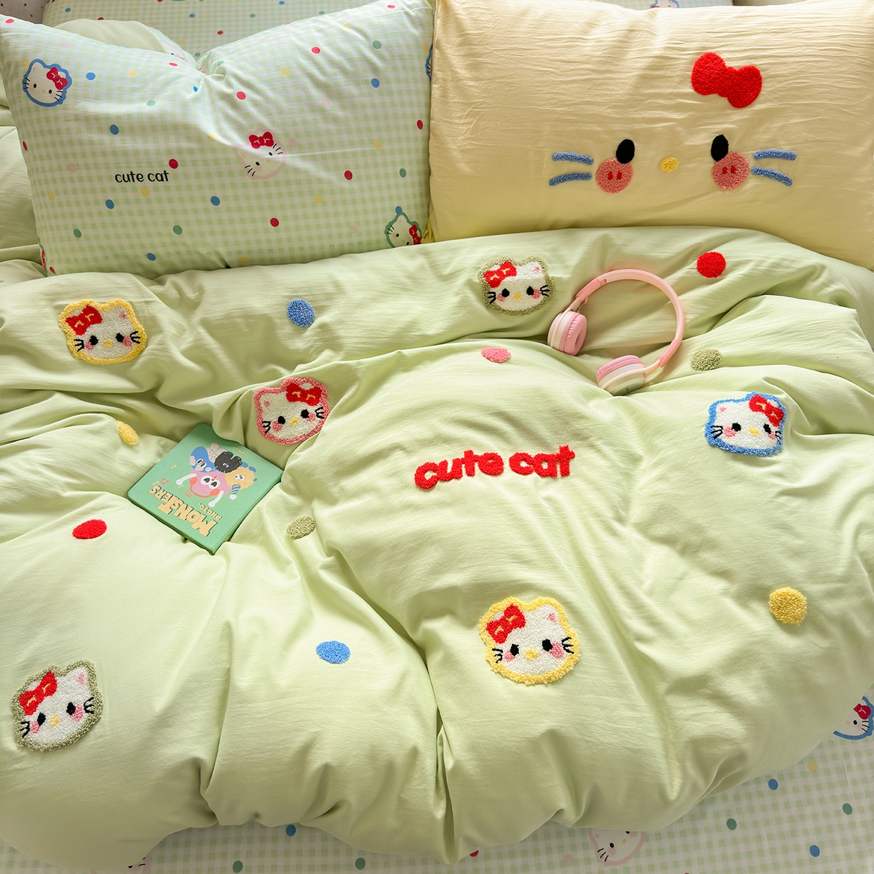 91家纺网 家纺一手货源 找家纺 卡迪熊家纺 2025新款水洗棉毛巾绣可爱猫咪系列 晚安喵-绿