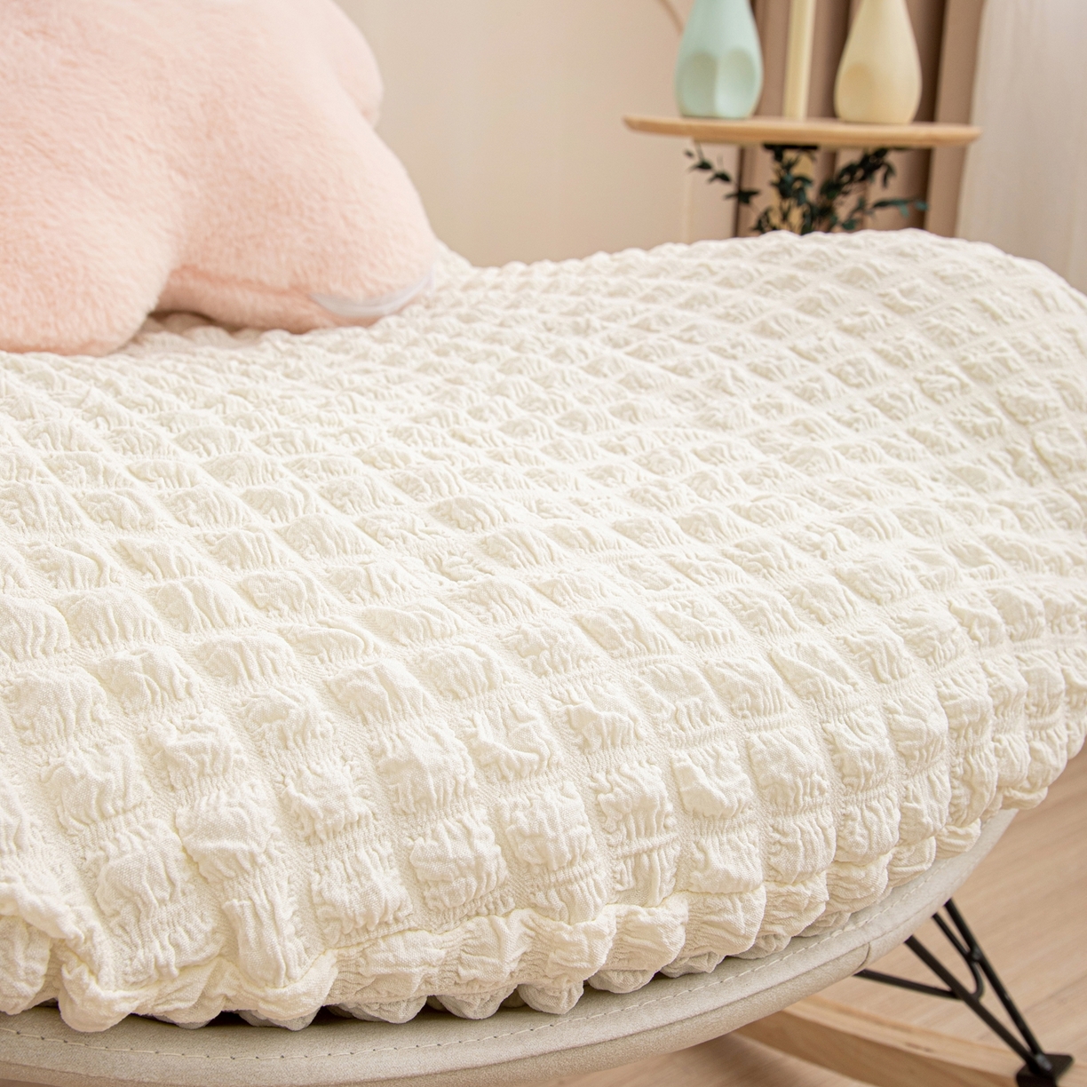 91家纺网 家纺一手货源 找家纺 沐沐家纺 2026新款泡泡纱龙虾椅套 米白