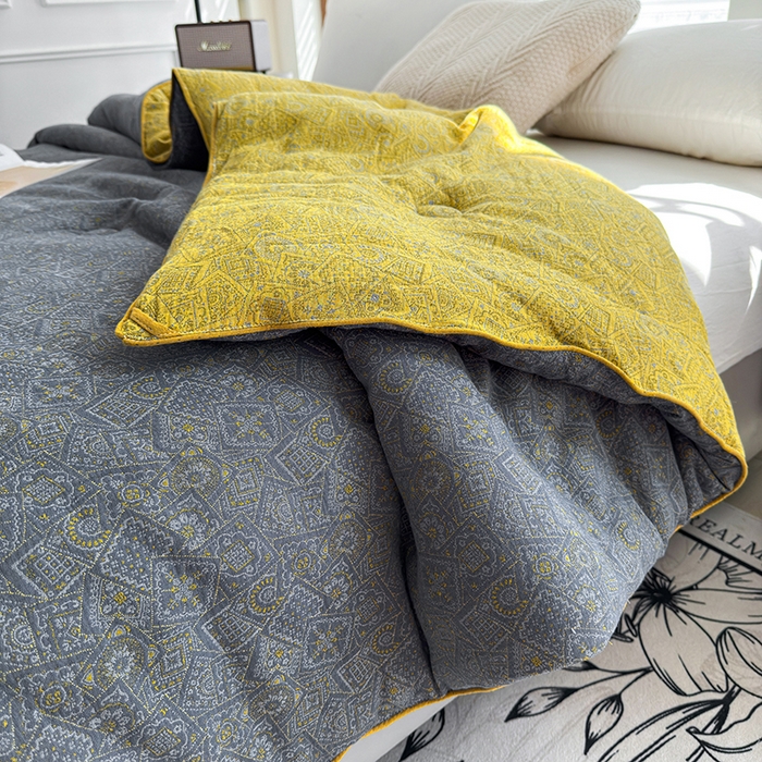 91家纺网 家纺一手货源 找家纺 全美家居 2025新款全棉色织双层纱春秋被夏被加厚冬被大豆纤维被 梦境黄